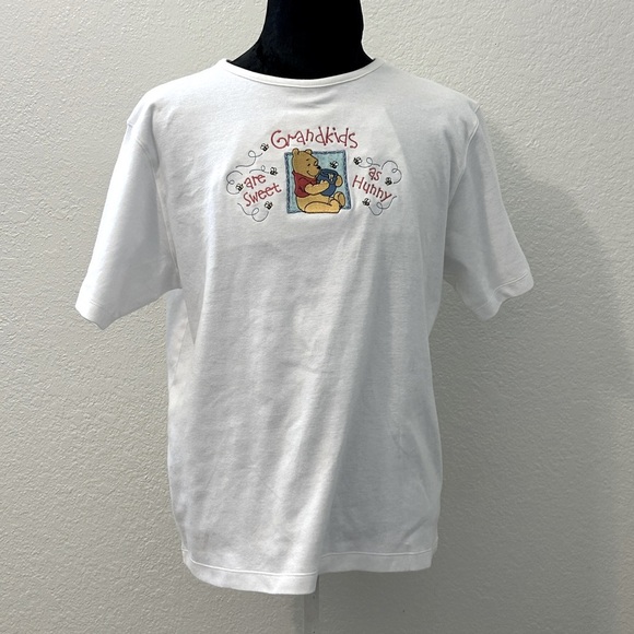 Disney Winnie the Pooh T-Shirt - Picture 1 of 6